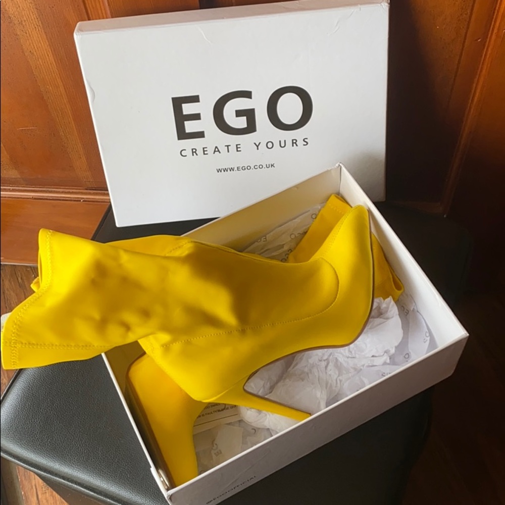 Yellow Fitted Booties